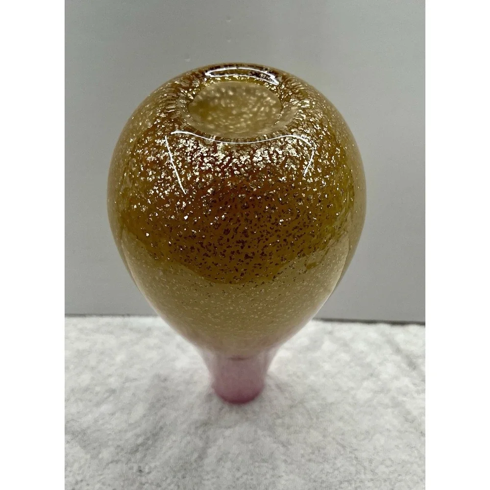 Glass Vase 12